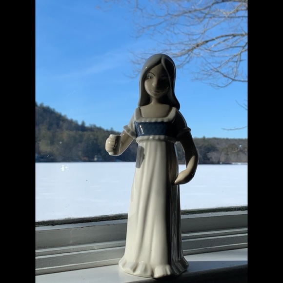 Vintage Rex Valencia Spain D’Avila Porcelain Young Girl In Nightgown Figurine - Picture 5 of 6